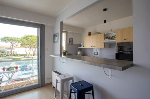 Photo 10 - 1 bedroom Apartment in Cagnes-sur-Mer with sea view