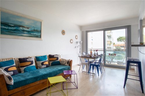 Foto 9 - Apartamento de 1 quarto em Cagnes-sur-Mer com vistas do mar