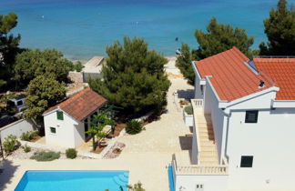 Foto 2 - Casa con 2 camere da letto a Marina con piscina privata e vista mare