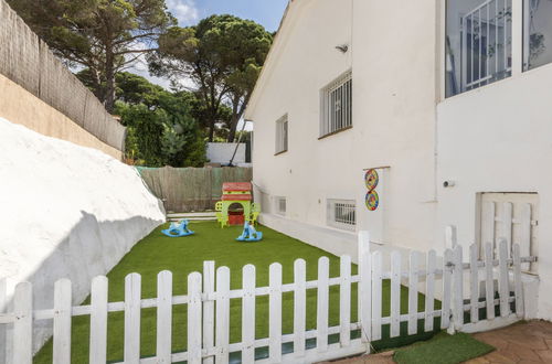 Foto 27 - Casa de 3 quartos em Vidreres com piscina privada e terraço