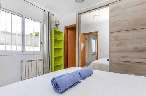 Foto 9 - Casa de 3 quartos em Vidreres com piscina privada e terraço