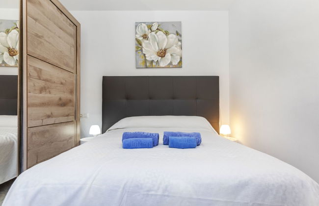 Casa de 5 quartos em Vidreres com piscina privada e terraço - Foto 8