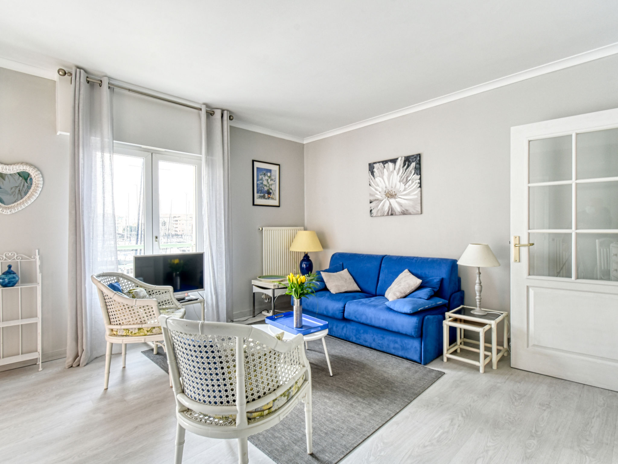 Foto 9 - Apartamento de 1 habitación en Fréjus con terraza y vistas al mar