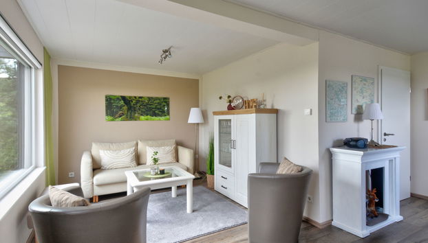 Casa de 2 habitaciones en Marienmünster con jardín y terraza - Foto 2