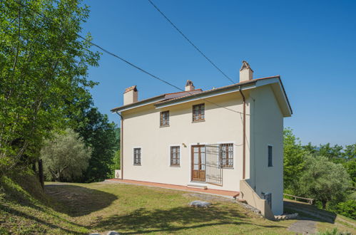 Photo 2 - Maison de 4 chambres à Lucques avec piscine privée et terrasse