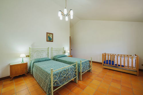 Foto 16 - Casa de 4 quartos em Lucca com piscina privada e terraço