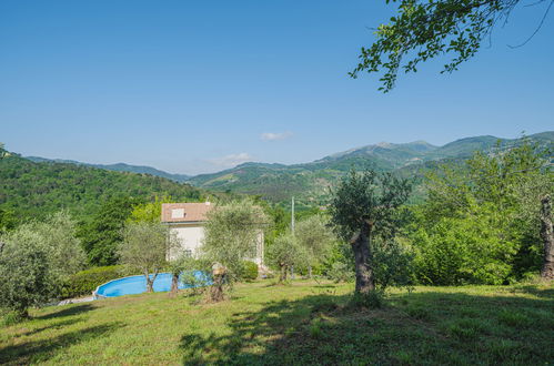 Foto 35 - Casa de 4 quartos em Lucca com piscina privada e terraço