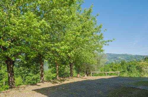 Foto 36 - Casa con 4 camere da letto a Lucca con piscina privata e terrazza