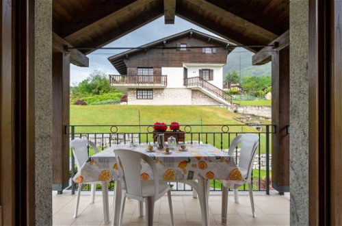 Foto 5 - Haus mit 2 Schlafzimmern in Mergozzo mit terrasse und blick auf die berge