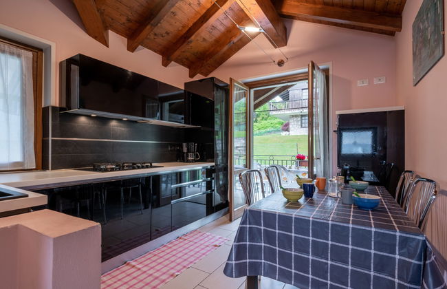 Casa de 3 quartos em Mergozzo com jardim e terraço - Foto 11