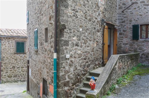 Foto 14 - Apartment mit 2 Schlafzimmern in Montecatini Val di Cecina