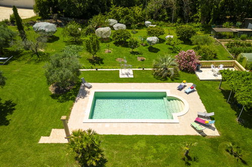 Foto 30 - Casa con 4 camere da letto a Mons con piscina e giardino