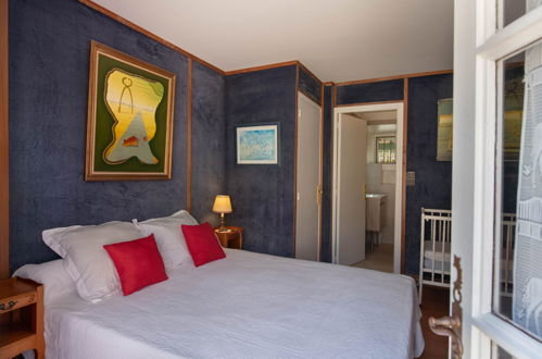 Foto 15 - Haus mit 4 Schlafzimmern in Mons mit schwimmbad und garten