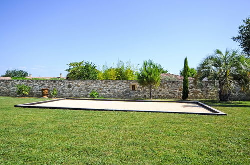 Foto 39 - Casa de 4 quartos em Mons com piscina e jardim