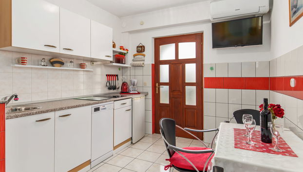 Apartamento de 2 quartos em Crikvenica com piscina e terraço - Foto 5