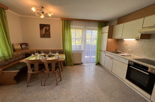 Photo 16 - 4 bedroom Apartment in Piesendorf with garden