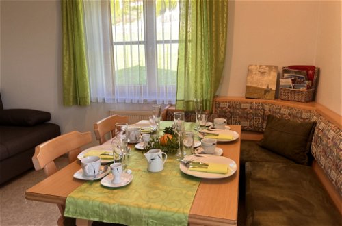 Photo 18 - 4 bedroom Apartment in Piesendorf with garden and mountain view