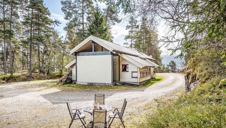 Photo 1 - Maison de 1 chambre à Balestrand avec jardin