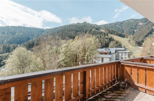 Foto 40 - Appartamento a Zell am See con terrazza e vista sulle montagne