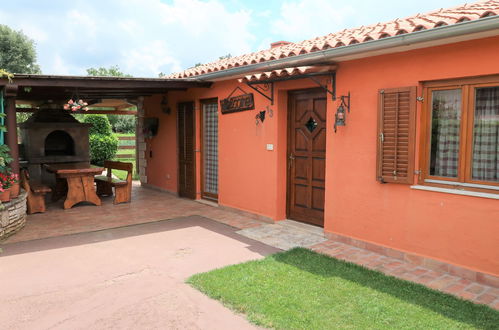 Photo 2 - Maison de 1 chambre à Barban avec terrasse et vues à la mer