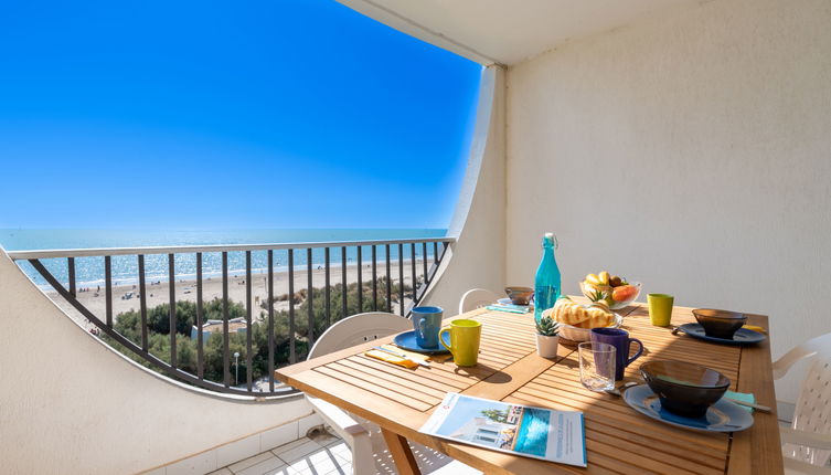 Photo 1 - 1 bedroom Apartment in La Grande-Motte with terrace and sea view