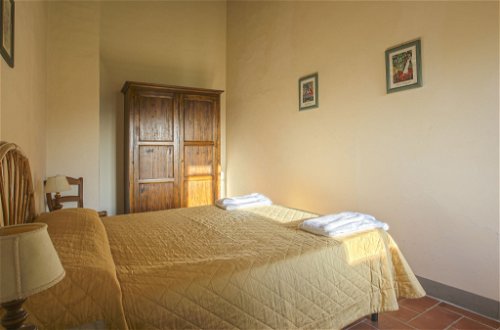 Foto 17 - Appartamento con 3 camere da letto a Barberino Tavarnelle con piscina e giardino