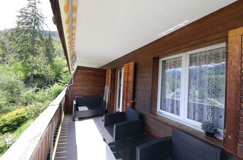 Foto 5 - Apartamento de 2 quartos em Zweisimmen