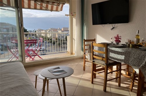 Foto 2 - Apartamento de 1 habitación en Le Grau-du-Roi con terraza y vistas al mar