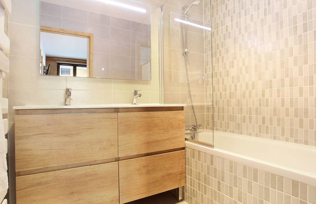 Apartment mit 3 Schlafzimmern in La Clusaz mit schwimmbad und terrasse - Foto 10