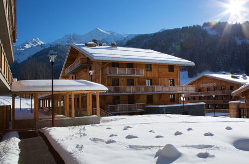 Foto 41 - Appartamento con 1 camera da letto a La Clusaz con piscina e vista sulle montagne