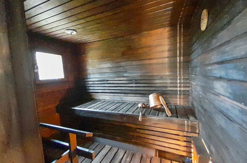 Foto 10 - Casa de 3 quartos em Kuusamo com sauna e vista para a montanha