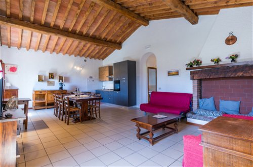 Foto 10 - Haus mit 6 Schlafzimmern in Magliano in Toscana mit garten