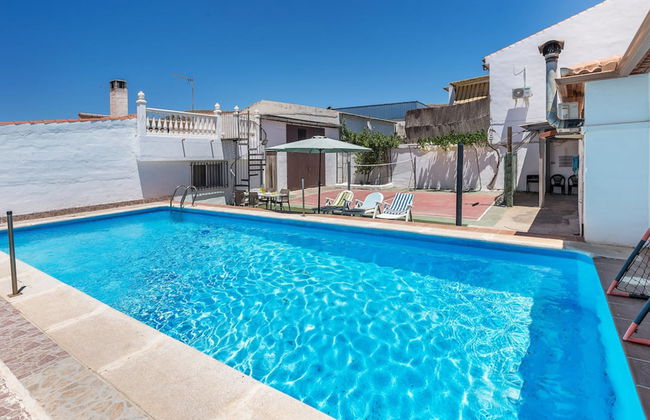 Casa de 3 quartos em Cacín com piscina privada e jardim - Foto 1