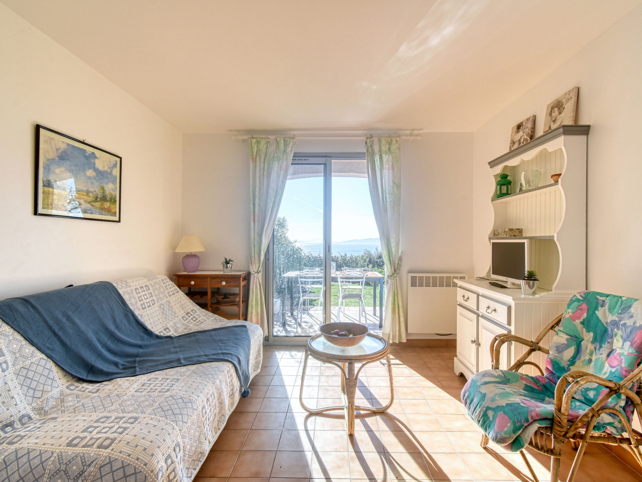 Photo 7 - Maison de 2 chambres à Saint-Raphaël avec piscine et vues à la mer