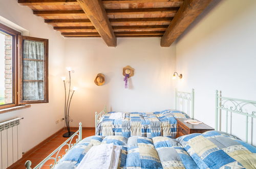 Foto 19 - Apartamento de 3 quartos em Montaione com piscina e jardim