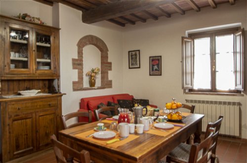 Photo 10 - 3 bedroom Apartment in Montaione with swimming pool and garden