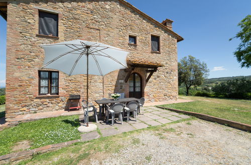 Foto 3 - Apartamento de 3 quartos em Montaione com piscina e jardim