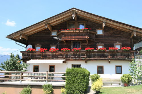 Photo 1 - Appartement de 3 chambres à Stummerberg avec terrasse et vues sur la montagne