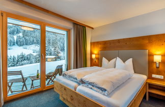 Foto 3 - Appartamento con 3 camere da letto a See con terrazza e vista sulle montagne