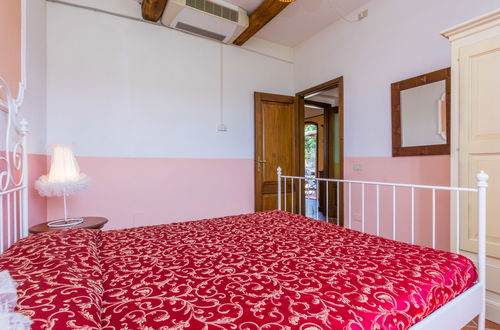 Photo 15 - 1 bedroom Apartment in Riparbella with swimming pool and garden