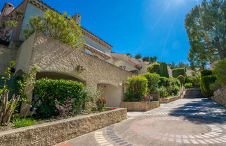 Foto 2 - Apartamento de 2 quartos em Saint-Cyr-sur-Mer com terraço