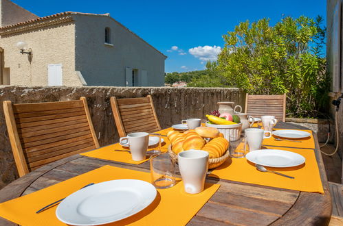 Photo 17 - Appartement de 2 chambres à Saint-Cyr-sur-Mer avec terrasse