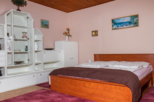 Foto 6 - Haus mit 3 Schlafzimmern in Balatonkeresztúr mit garten und terrasse