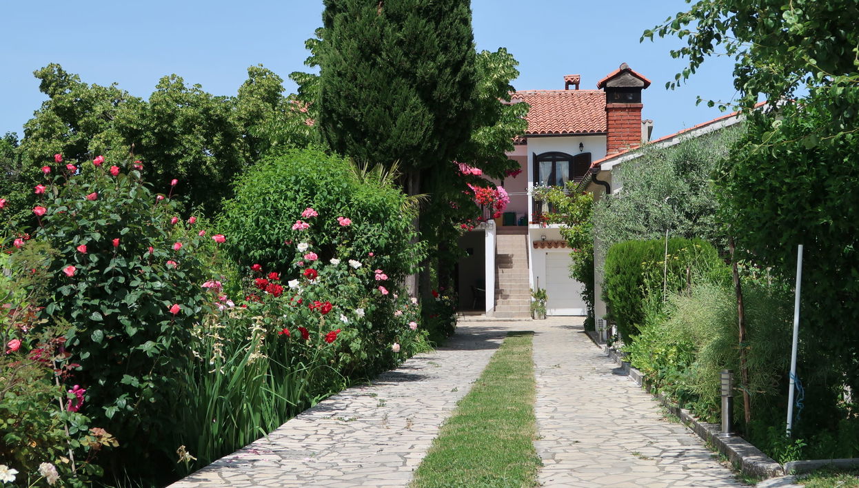 Apartment mit 4 Schlafzimmern in Labin mit garten und terrasse - Foto 1