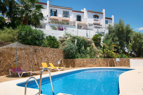 Foto 1 - Casa de 2 quartos em Nerja com piscina privada e terraço