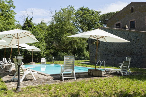 Foto 4 - Apartamento en Bagnoregio con piscina y jardín