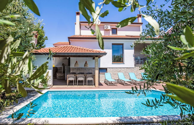 Casa de 3 quartos em Kaštelir-Labinci com piscina privada e jardim - Foto 36