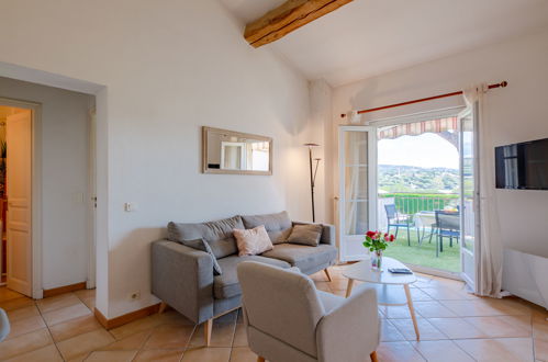 Foto 7 - Apartamento de 2 quartos em Sainte-Maxime com piscina e vistas do mar