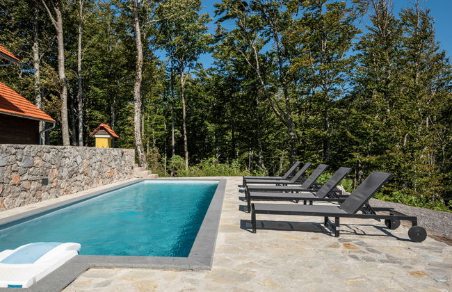 Casa de 5 quartos em Novi Vinodolski com piscina privada e jardim - Foto 17