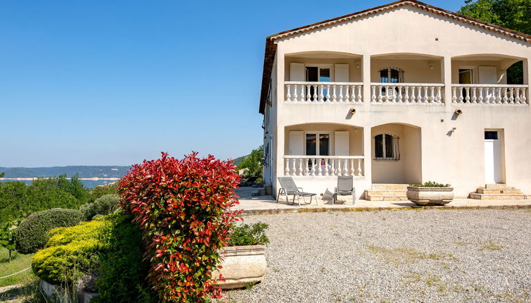 Photo 1 - Appartement de 2 chambres à Bauduen avec jardin et vues sur la montagne